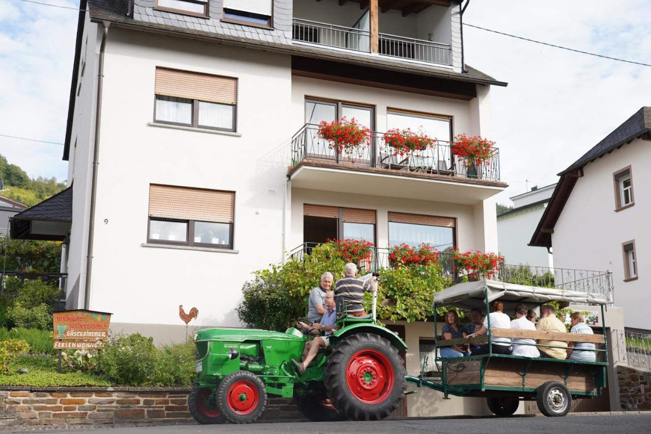 مبيت وإفطار Burg  Ferienweingut Hirschen Schulstrasse المظهر الخارجي الصورة